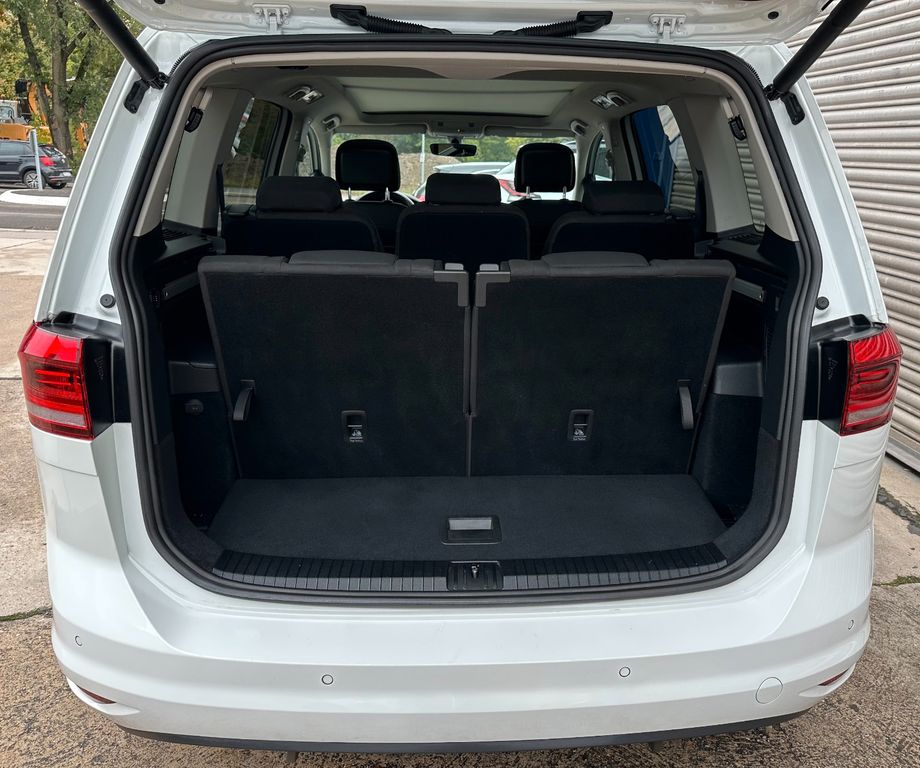 Volkswagen Touran 2021