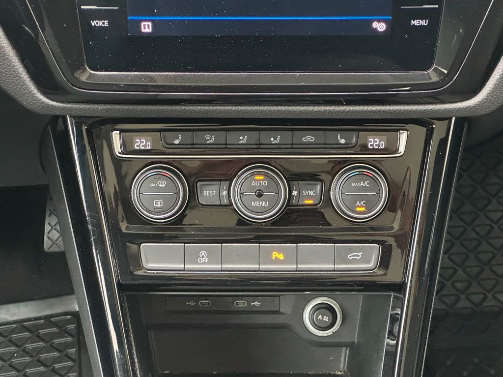 Volkswagen Touran 2021