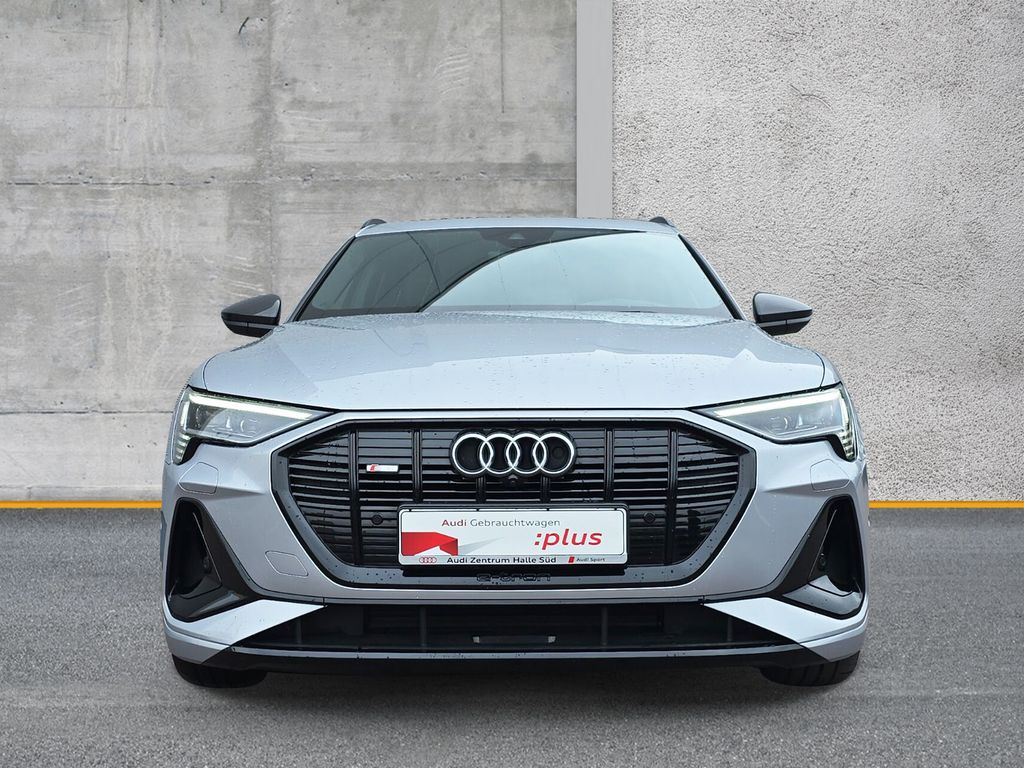Audi e-tron 2022