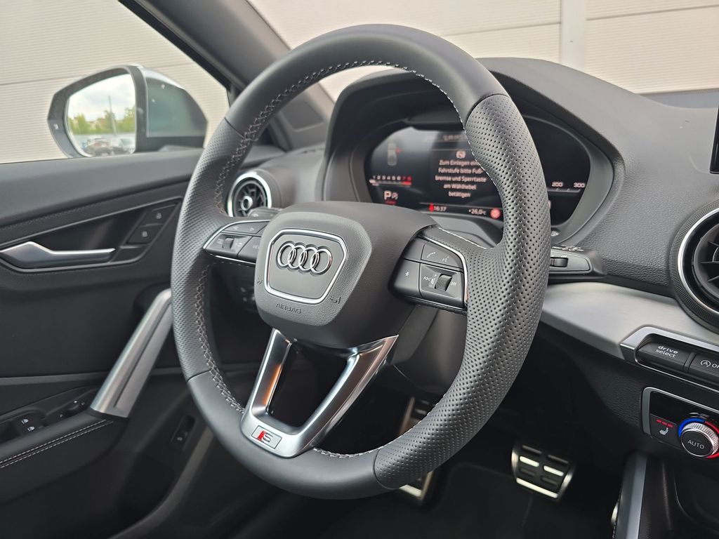 Audi SQ2 2024