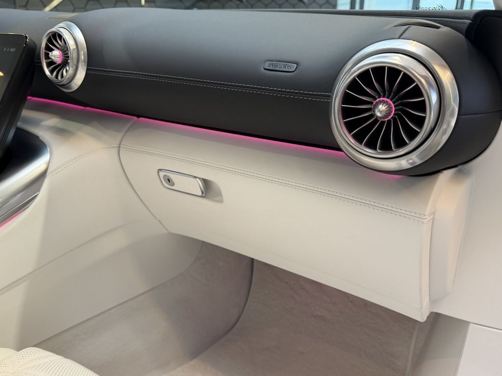 Mercedes-Benz SL 680 2025