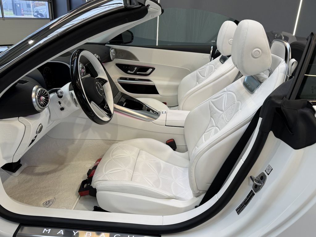 Mercedes-Benz SL 680 2025