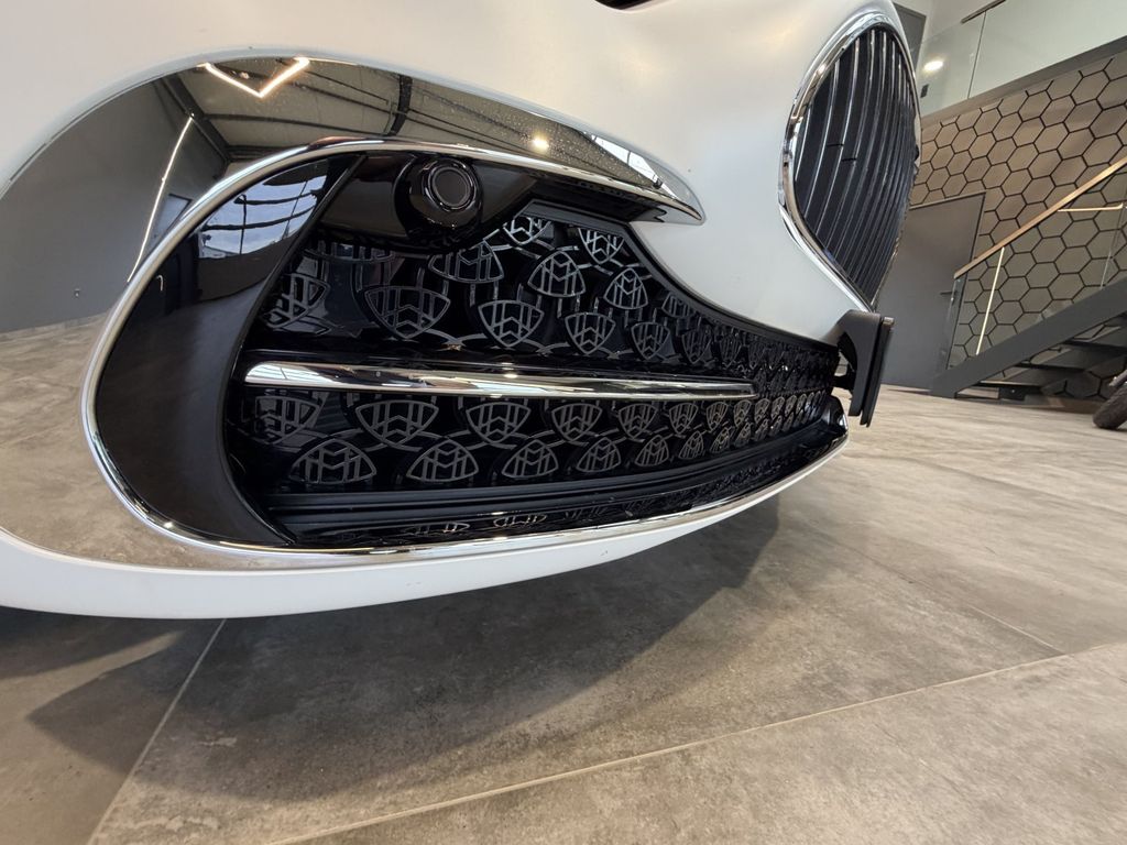 Mercedes-Benz SL 680 2025