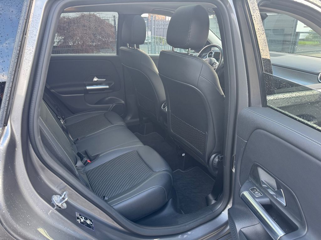 Mercedes-Benz B 220 2022