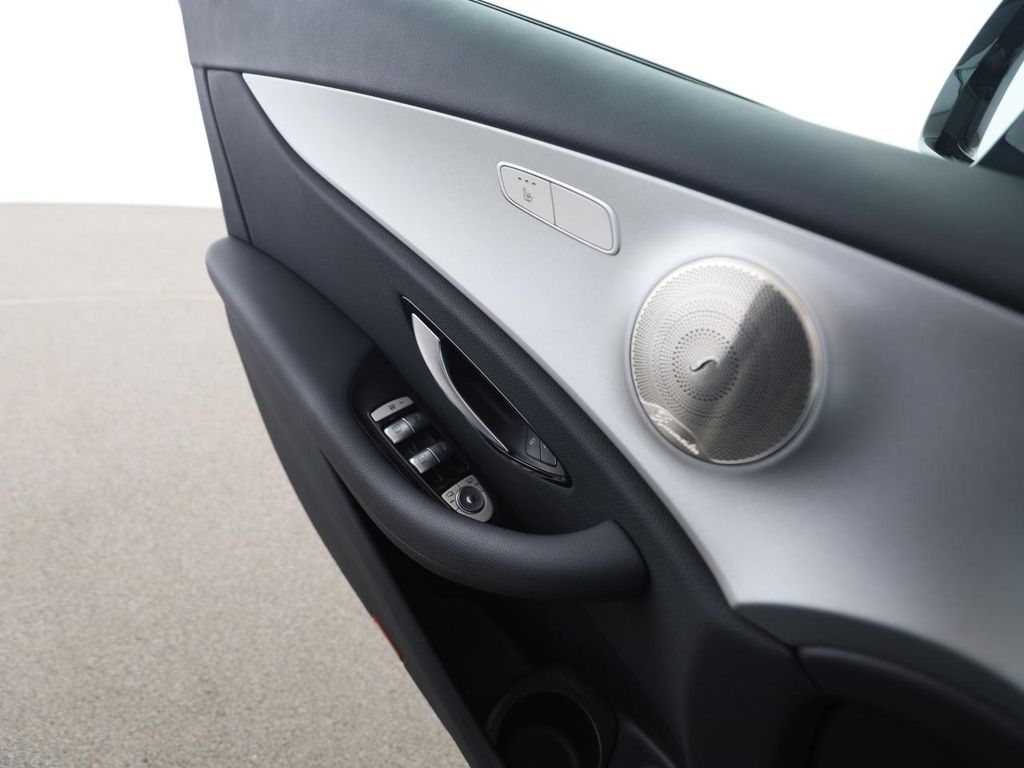 Mercedes-Benz E 220 2022