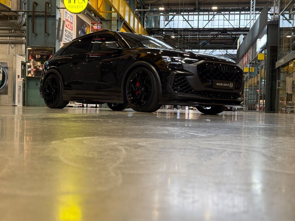 Audi RSQ8 2025