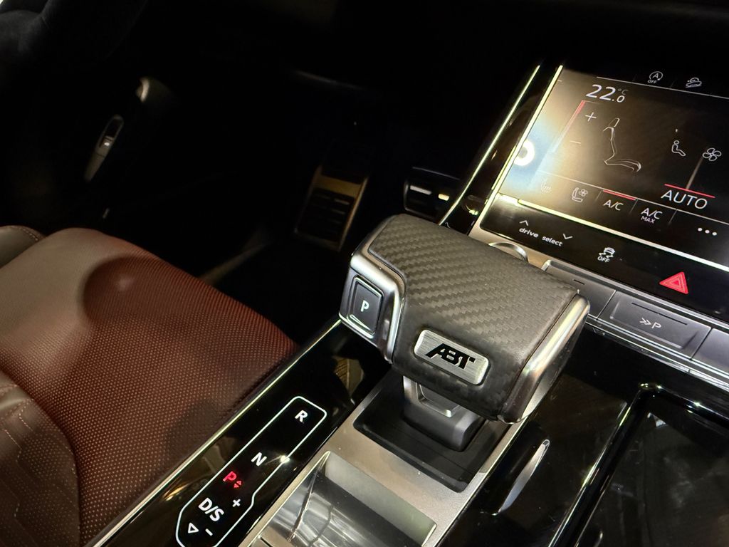 Audi RSQ8 2025