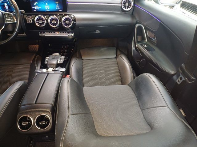 Mercedes-Benz A 220 2021