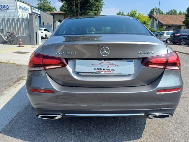 Mercedes-Benz A 220 2021