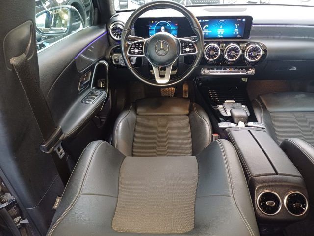 Mercedes-Benz A 220 2021