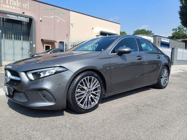 Mercedes-Benz A 220 2021
