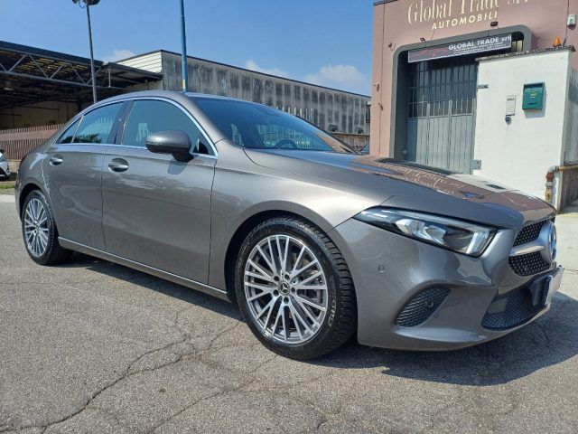 Mercedes-Benz A 220 2021