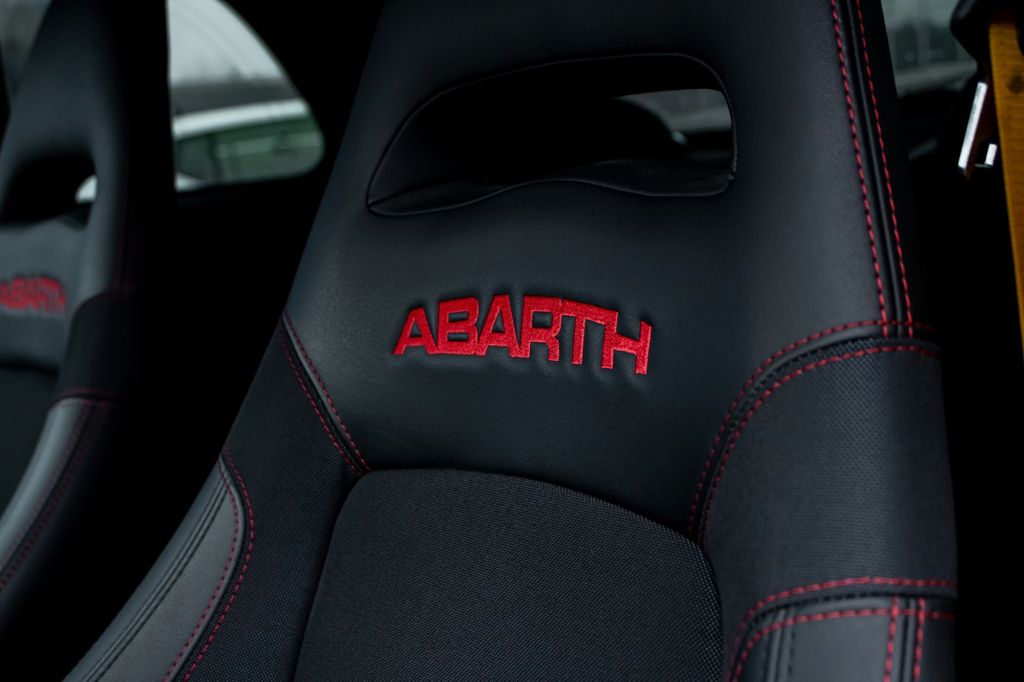 Abarth 500 2024