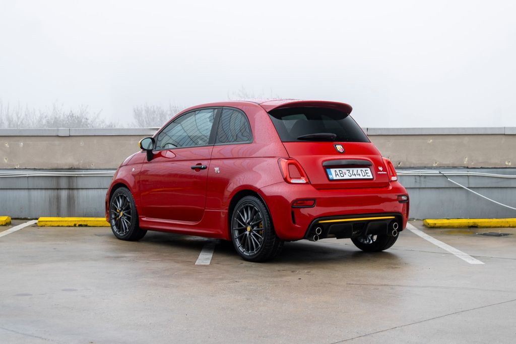 Abarth 500 2024