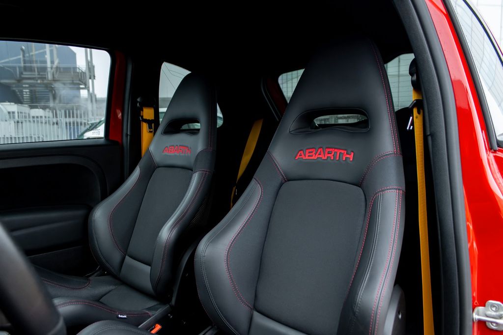 Abarth 500 2024