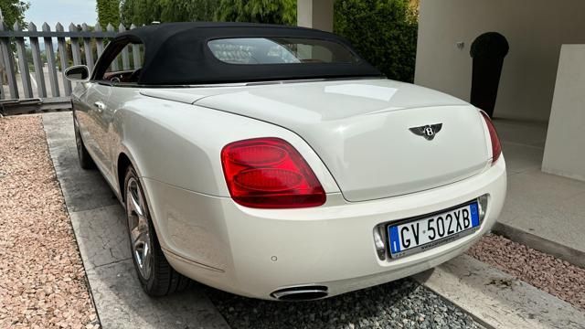 Bentley Continental GTC 2008