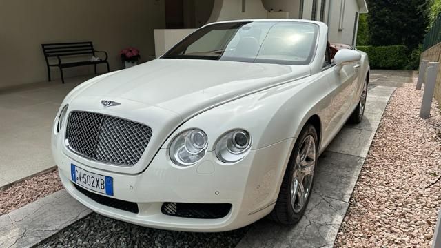 Bentley Continental GTC 2008