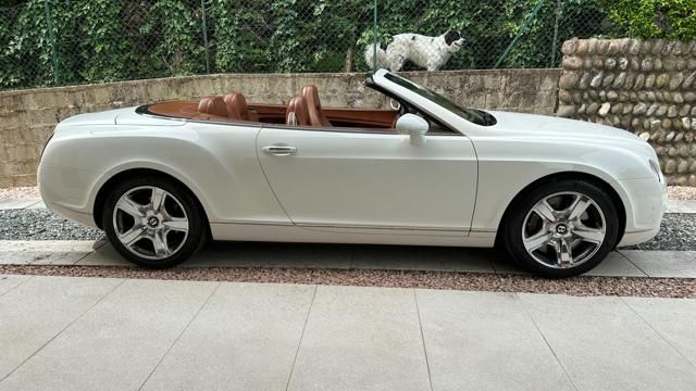 Bentley Continental GTC 2008