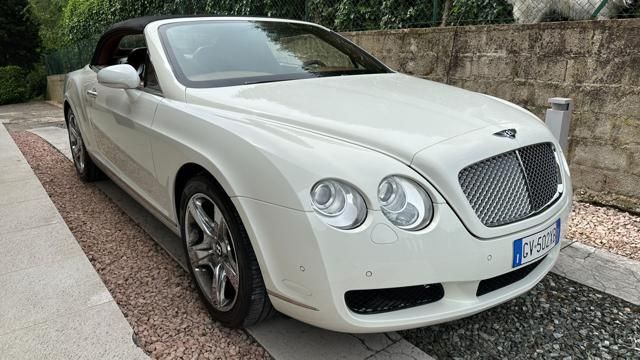 Bentley Continental GTC 2008