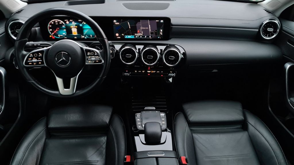 Mercedes-Benz A 220 2020
