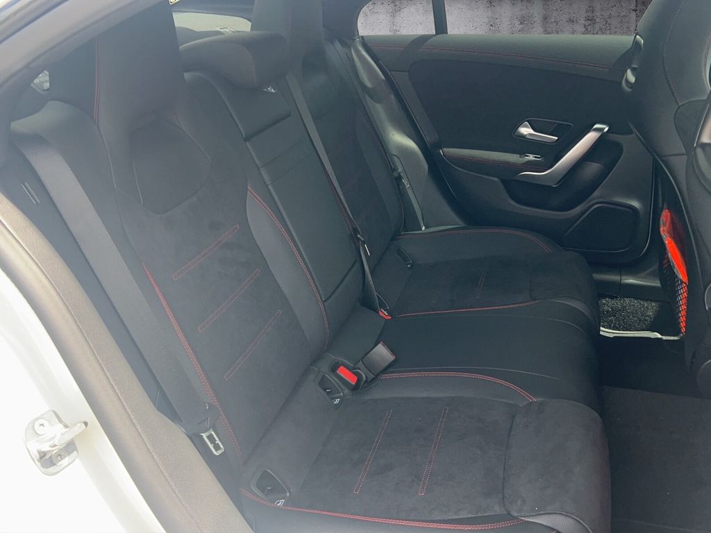 Mercedes-Benz CLA 250 2024