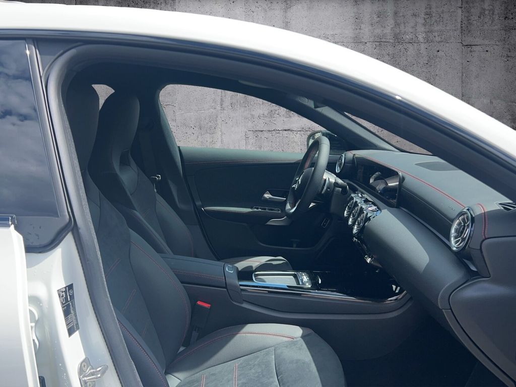 Mercedes-Benz CLA 250 2024