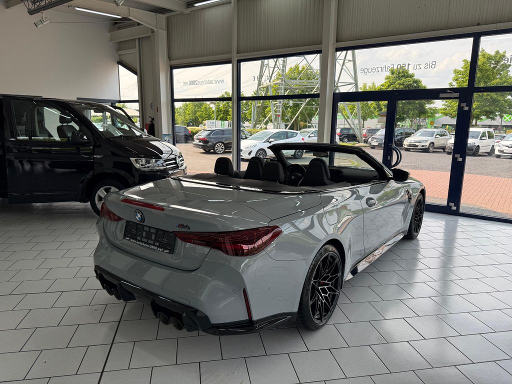BMW M4 2025