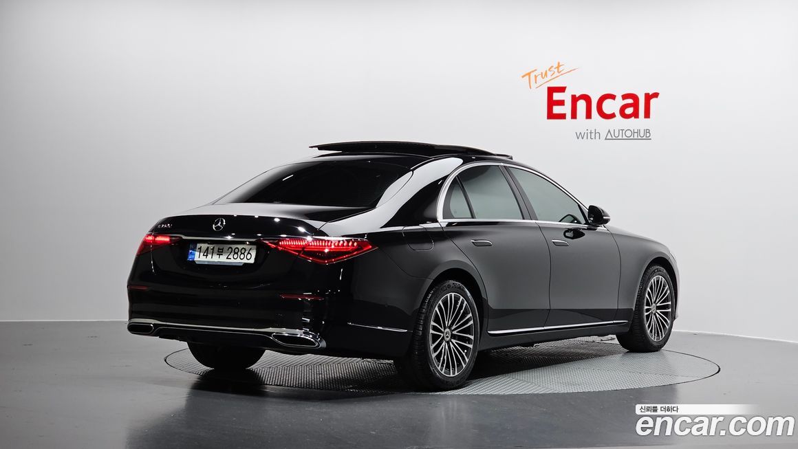 Mercedes-Benz S-Class 2022