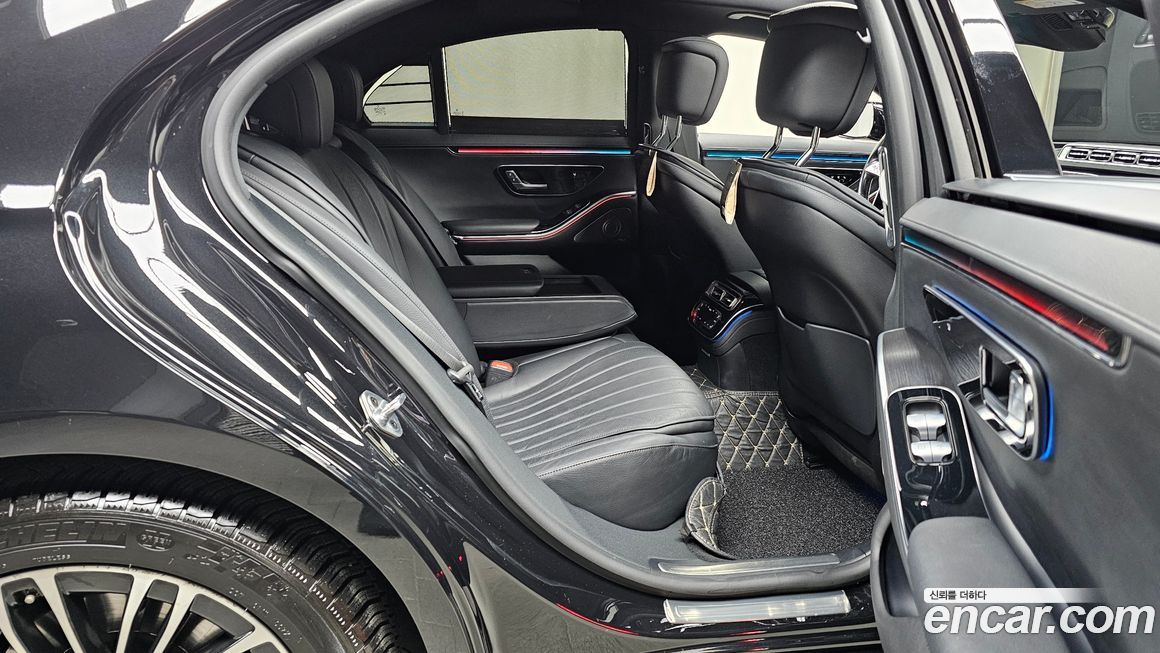 Mercedes-Benz S-Class 2022