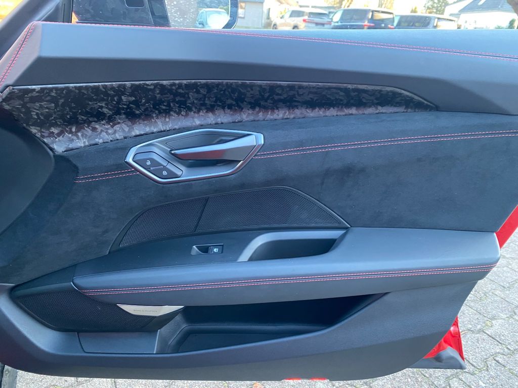 Audi RS e-tron GT 2025