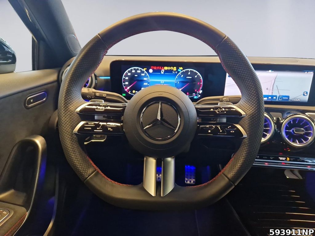 Mercedes-Benz A 200 2024