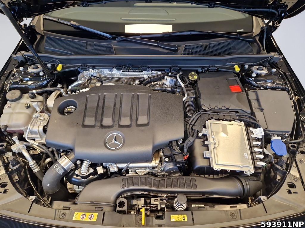 Mercedes-Benz A 200 2024