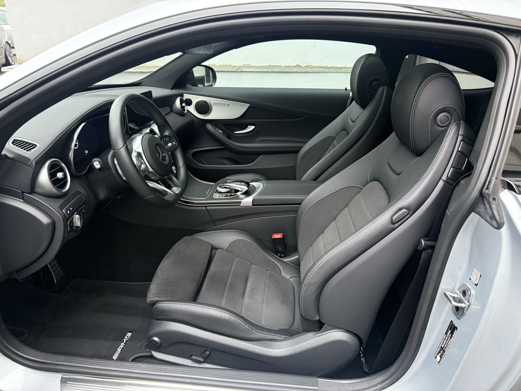 Mercedes-Benz C 300 2024