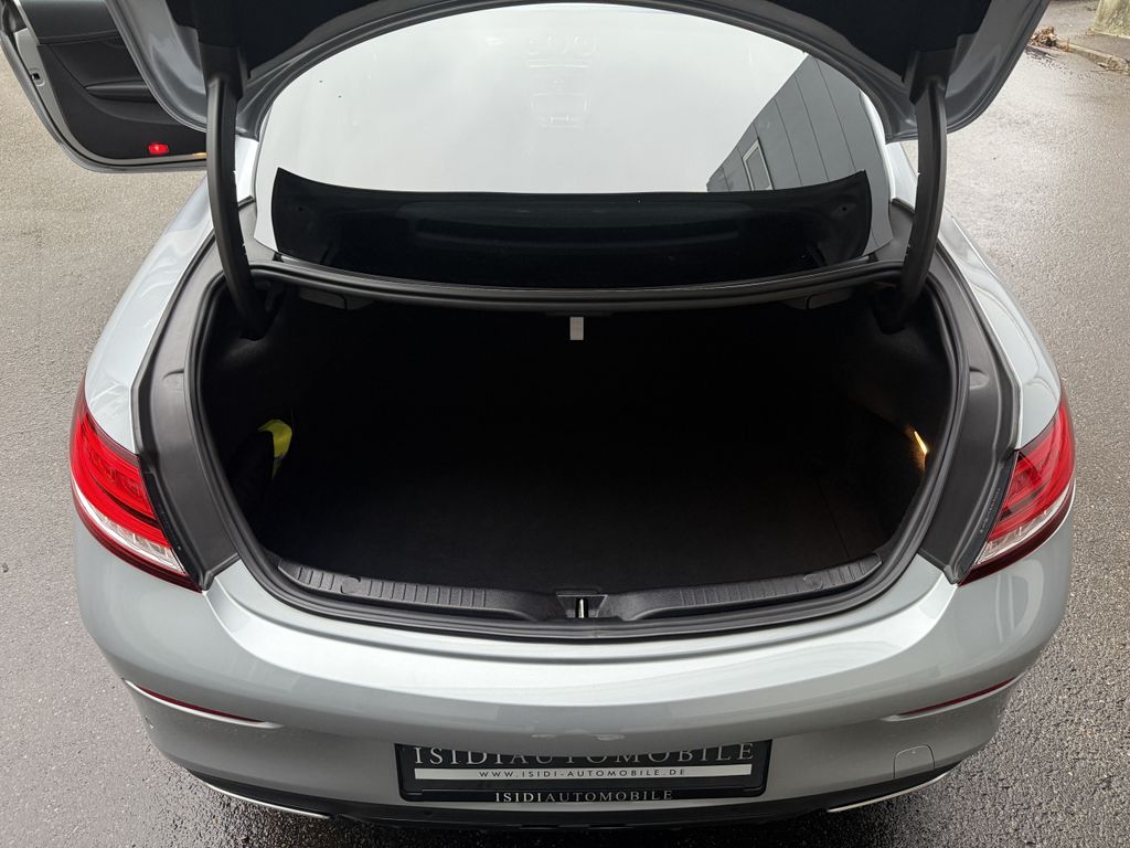 Mercedes-Benz C 300 2024