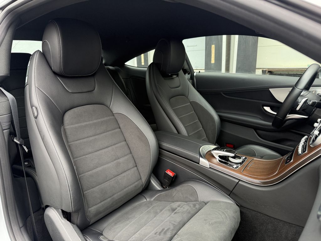 Mercedes-Benz C 300 2022