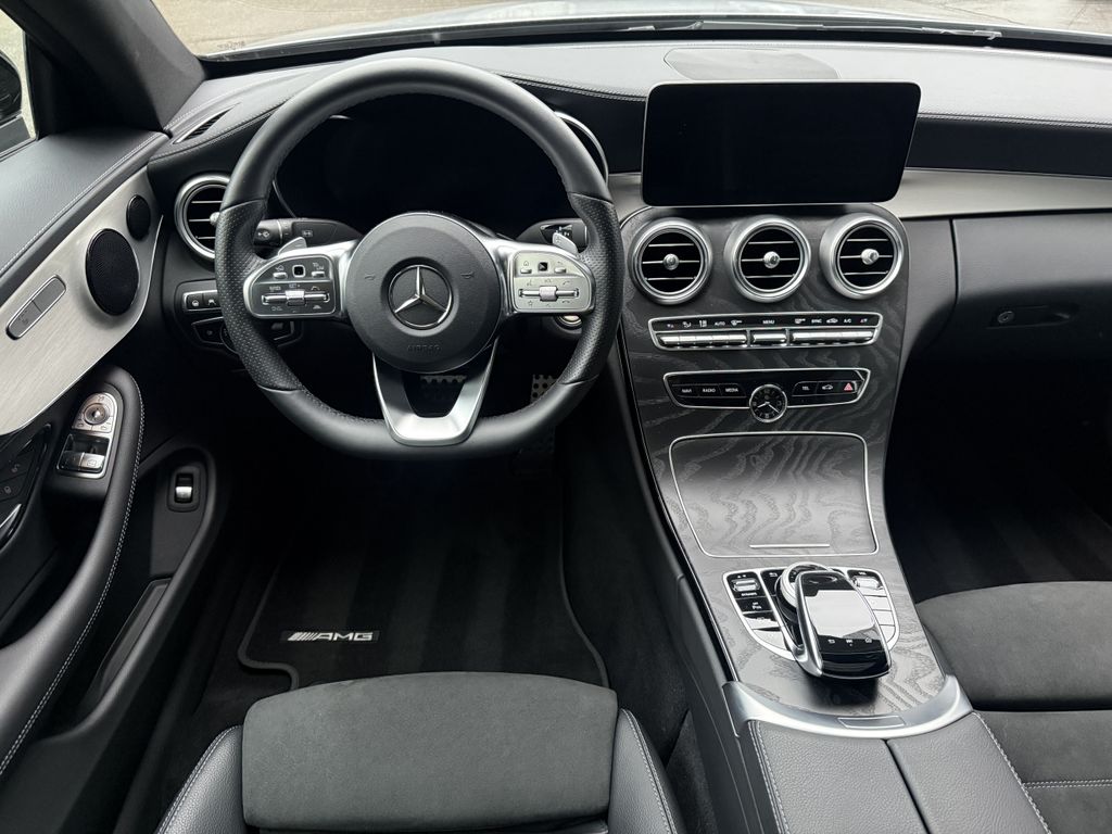 Mercedes-Benz C 300 2024