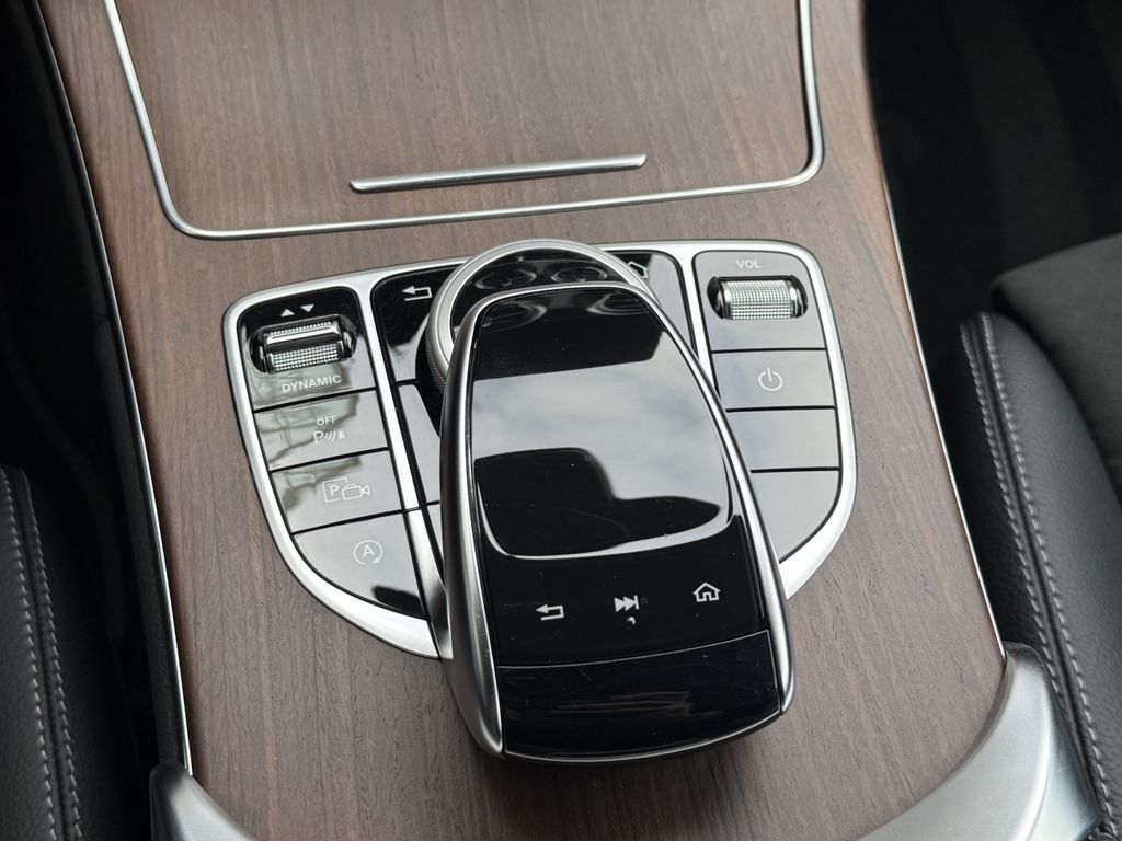 Mercedes-Benz C 300 2022