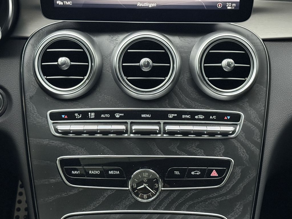 Mercedes-Benz C 300 2024