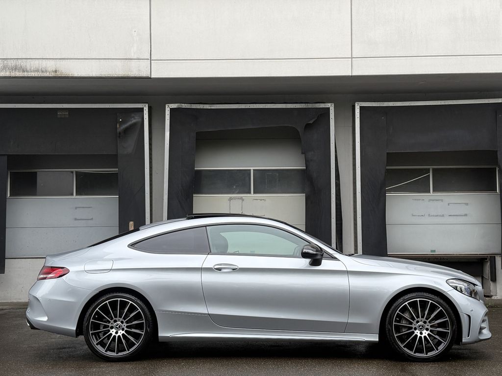 Mercedes-Benz C 300 2024