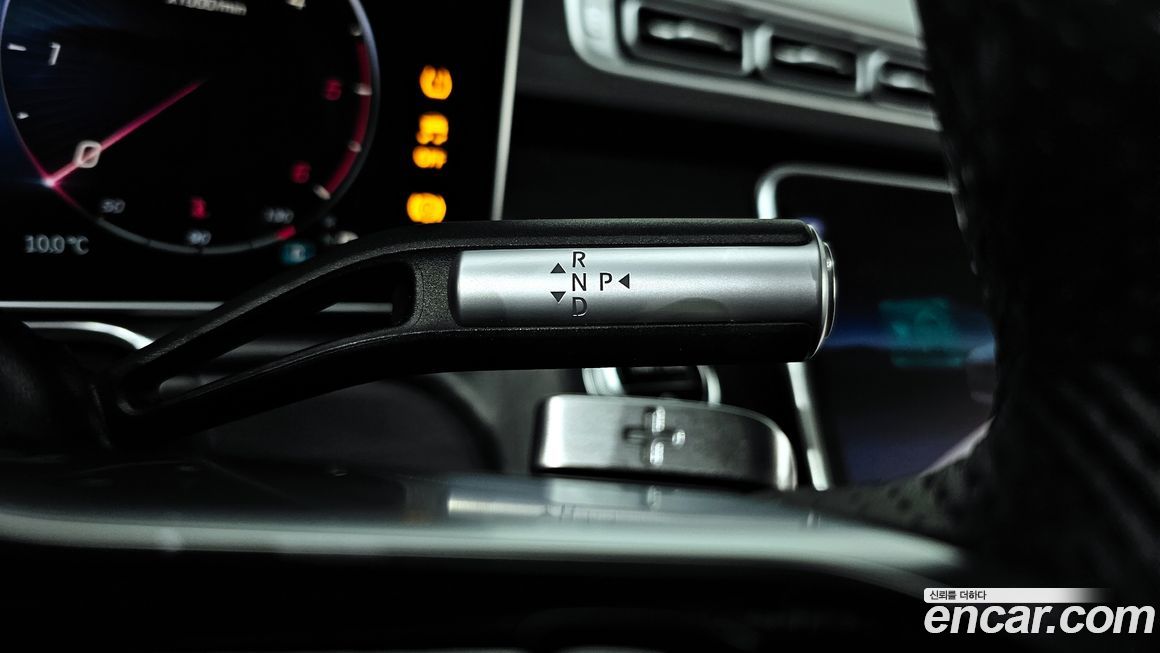 Mercedes-Benz S-Class 2022