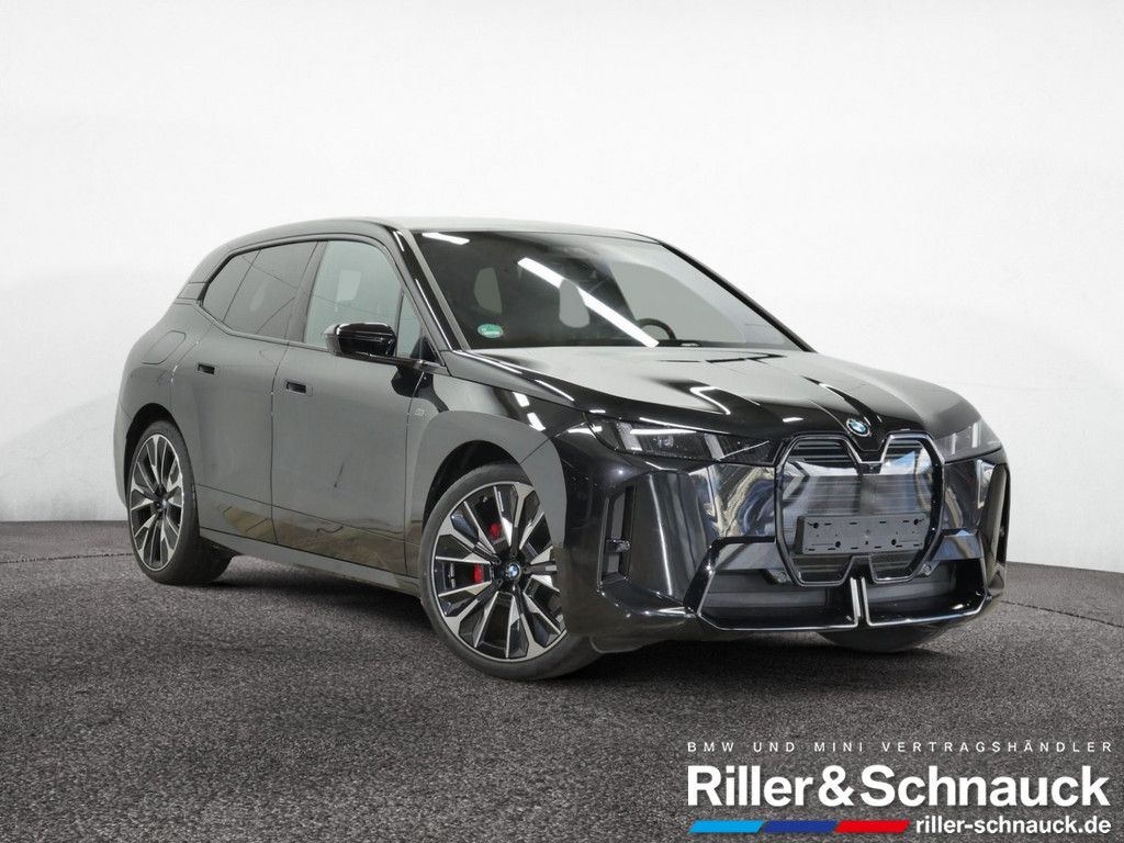 BMW iX 2025