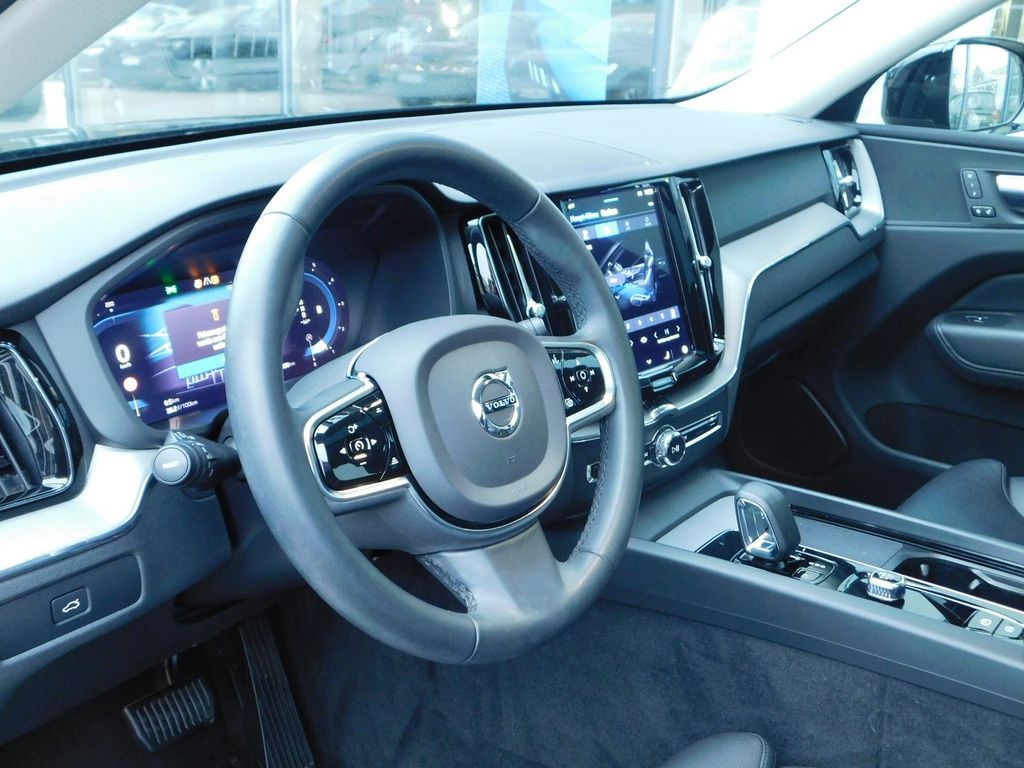Volvo XC60 2023