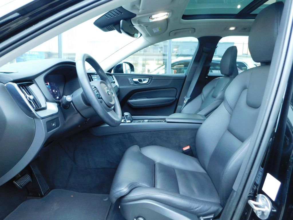 Volvo XC60 2023
