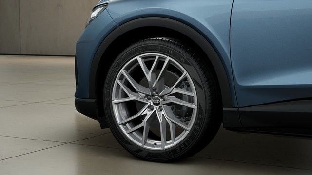 Audi Q4 e-tron 2025
