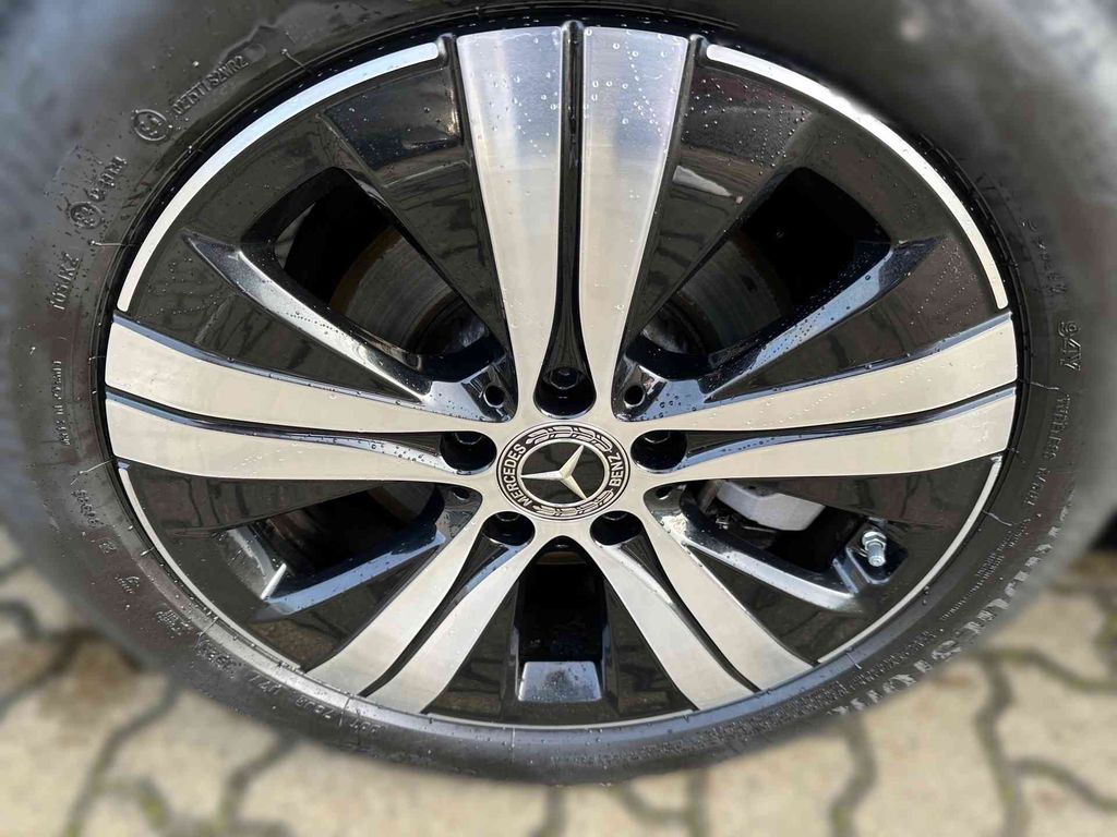 Mercedes-Benz C 220 2023