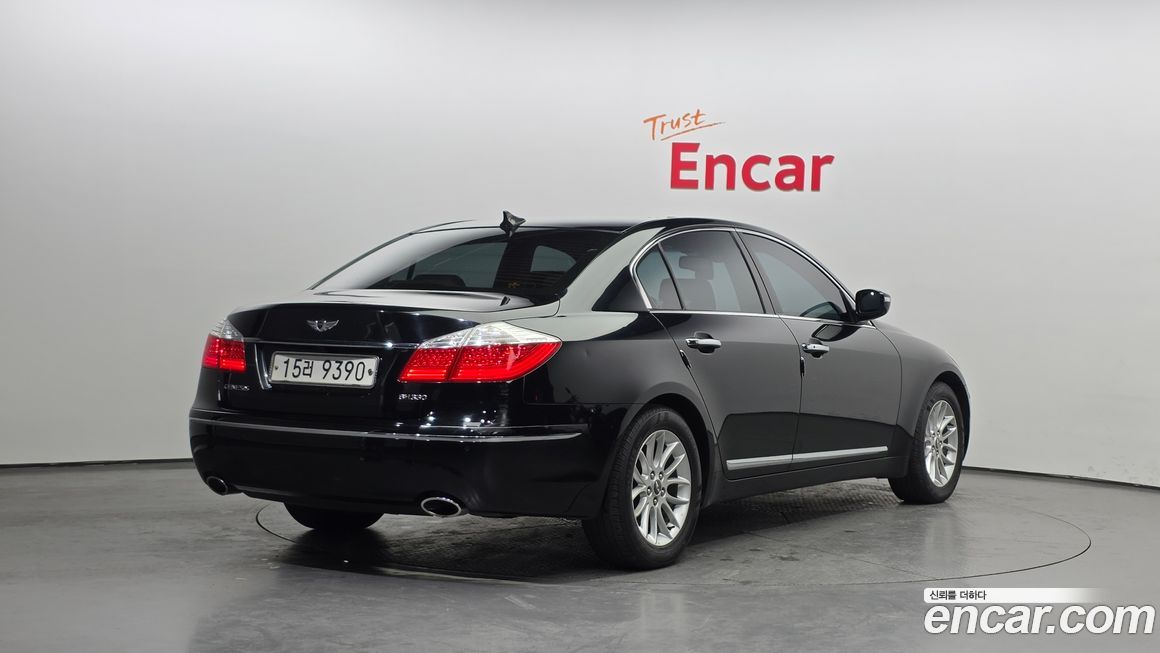 Hyundai Genesis 2009