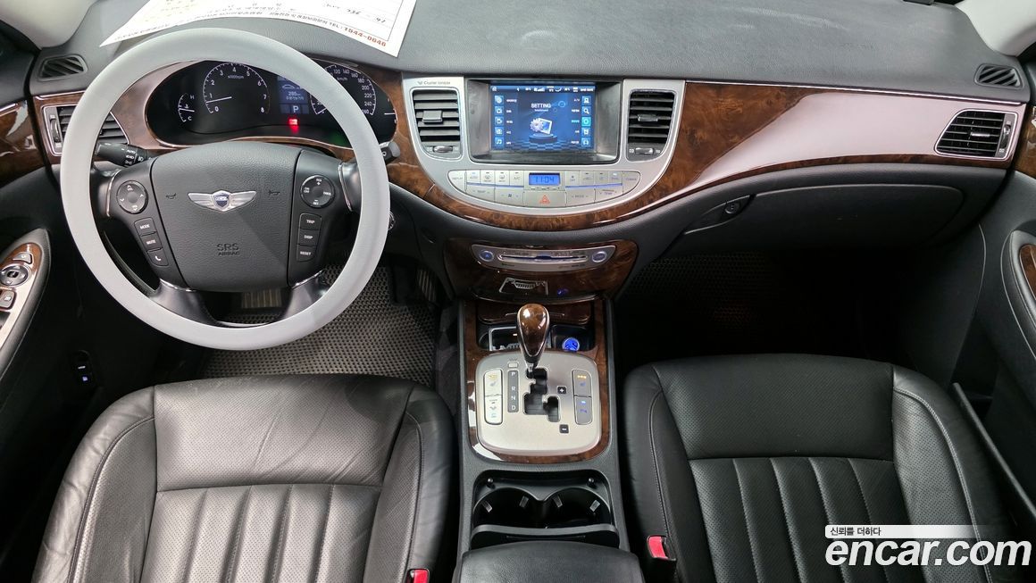 Hyundai Genesis 2009