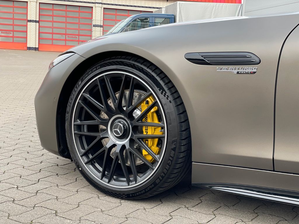 Mercedes-Benz SL 63 AMG 2022