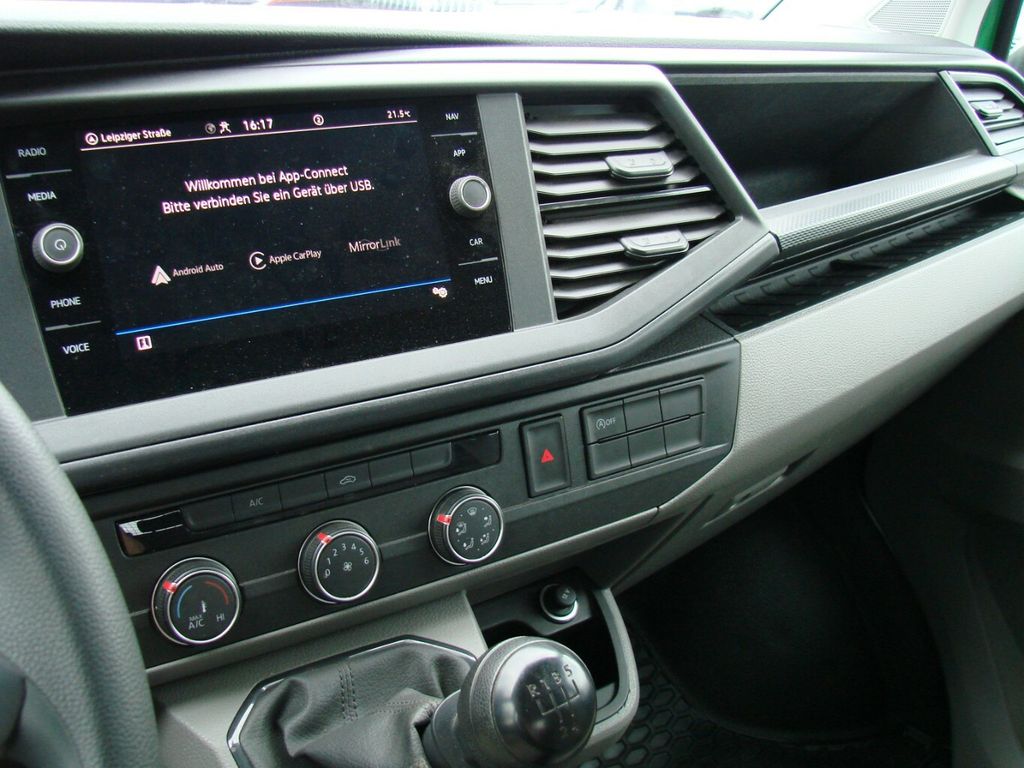 Volkswagen T6 Transporter 2023