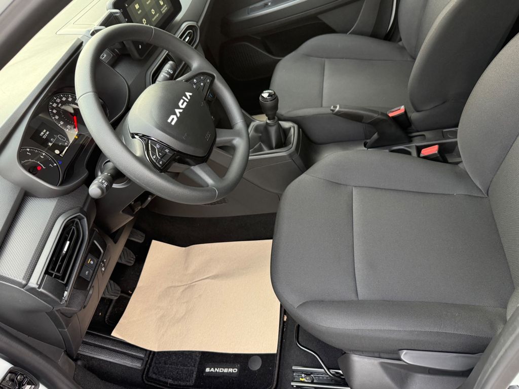 Dacia Sandero 2025